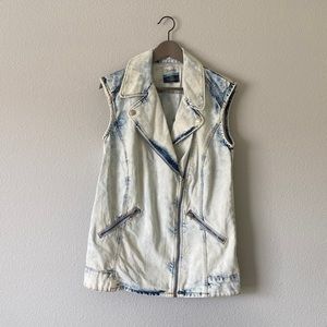 Zara denim moto vest jeans casual acid wash size medium NWOT